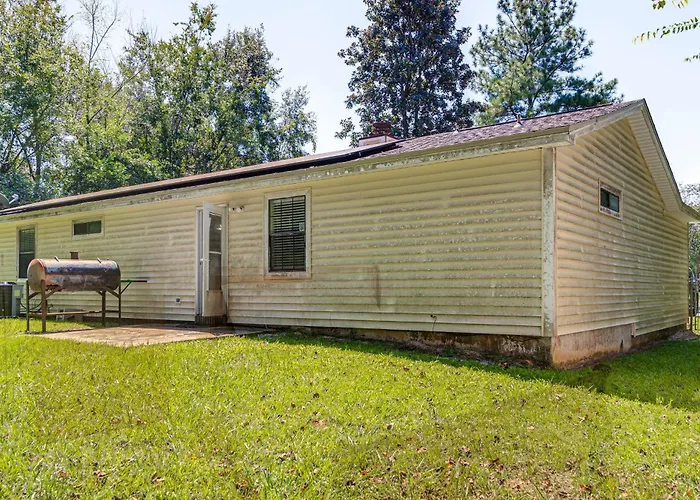 Quiet & Convenient Home, 4 Mi To Lake! Tallahassee